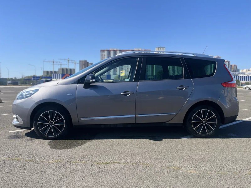 Renault Megane Scenic 3 рест BOSE 7 місць diesel — фото 8