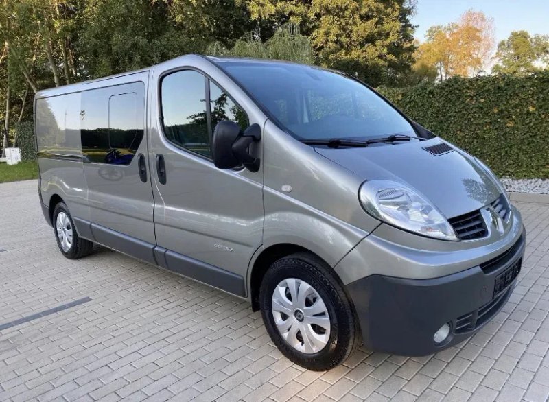 Renault Trafic 2011 2.5 CDTI L2H2 FAP — фото 3