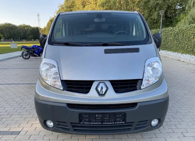 Renault Trafic 2011 2.5 CDTI L2H2 FAP — фото 4