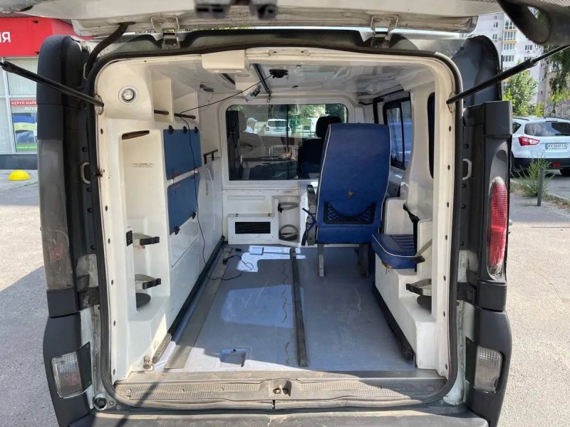 Renault Trafic(Рено трафік) 1,9 Дизель  2005 Рік Евак (Евакуаційний Бус) — фото 4
