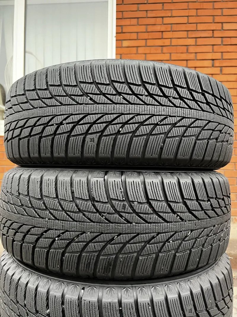Резина Зима 23рік 205/55 R16 Kumho WinterCraft Ice Wi51 — фото 2