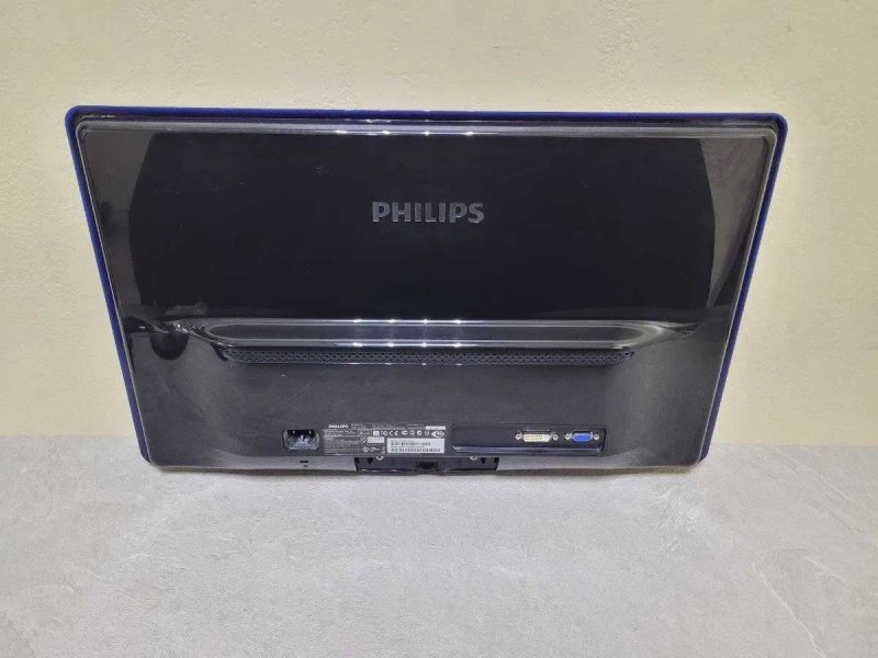 Робочий Монітор 21.5" Philips E-line 227E3LSU/00 LED Б/В — фото 2