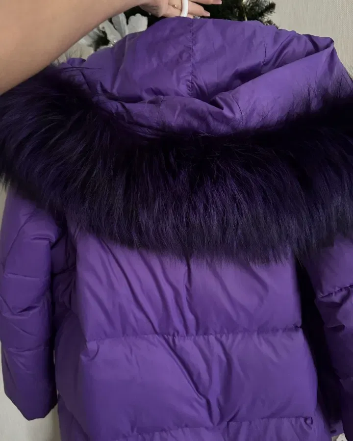 Роскошный куртка пуховик оверсайз с густым натуральным мехом  Max Mara — фото 6
