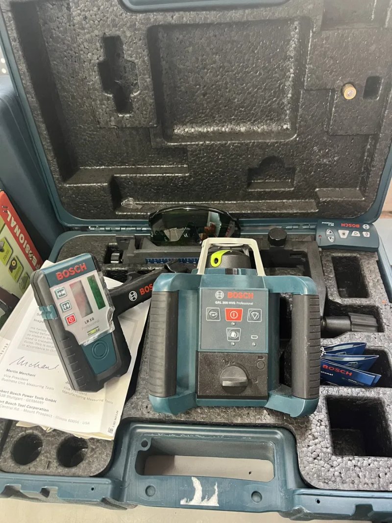 Ротаційний лазерний нівелір Bosch GRL300 HV Set Professional — фото 6
