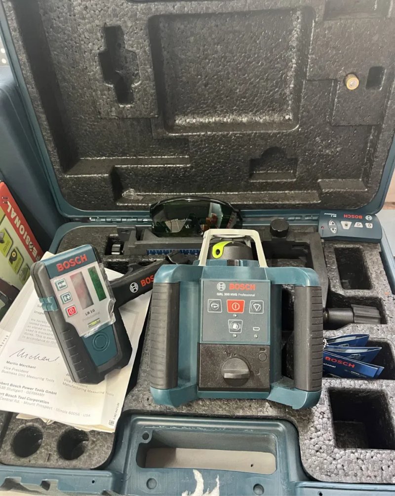 Ротаційний нівелір Bosch 300 set — фото 2