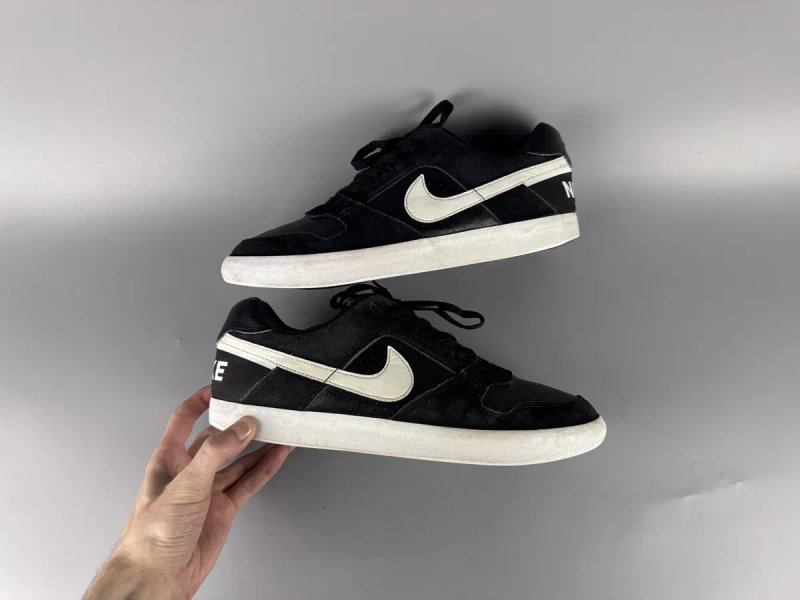 Розмір 46 29.5 см Чоловічі шкіряні кросівки Nike SB Delta Force — фото 2