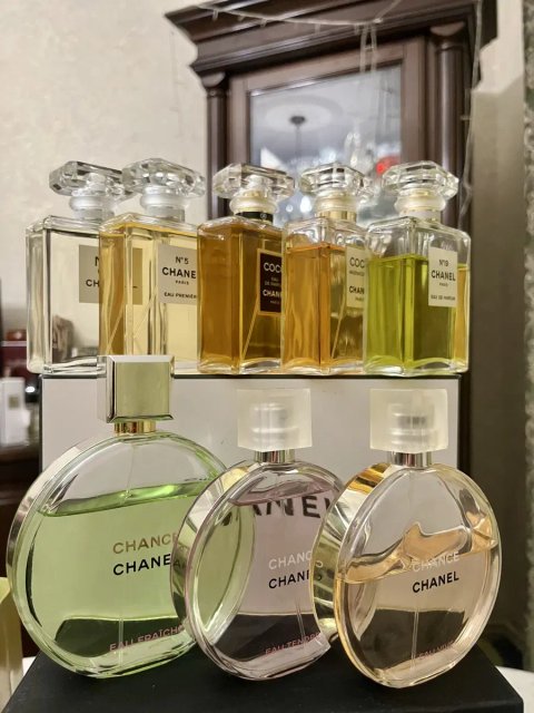 Розпив оригінальних парфумів з власноі колекціі Chanel Dior Lancome Guerlain Ramon Monegal Mugler