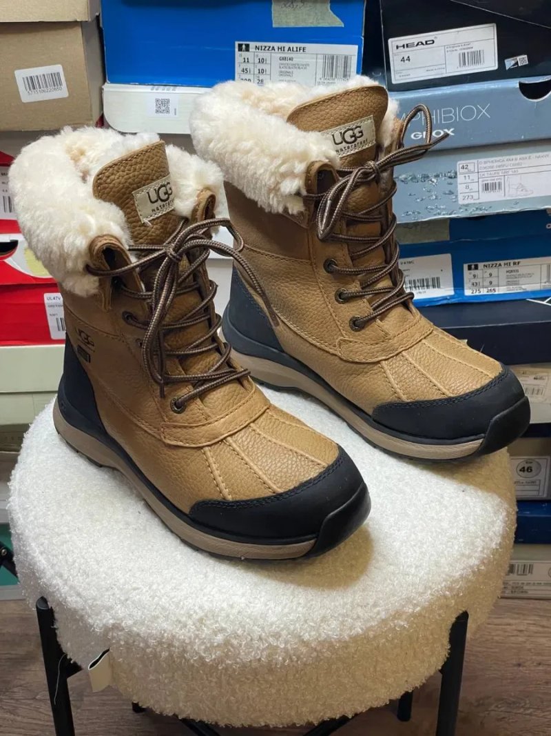 РОЗПРОДАЖ!!! Черевики UGG Adirondack Boot III. Оригінал! Р. 36 (ідуть на 35), 36,5 — фото 3