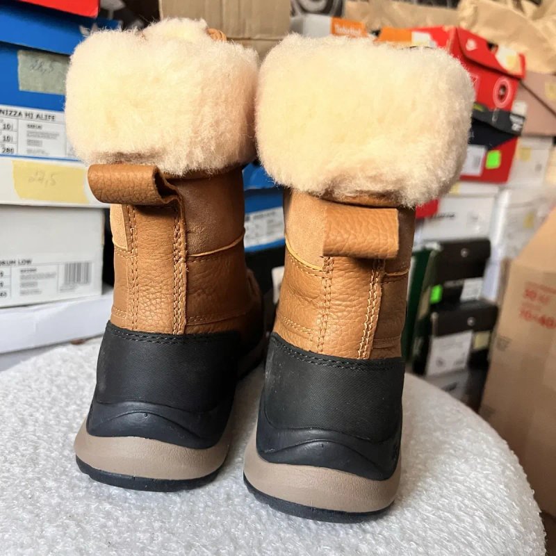 РОЗПРОДАЖ!!! Черевики UGG Adirondack Boot III. Оригінал! Р. 36 (ідуть на 35), 36,5 — фото 7