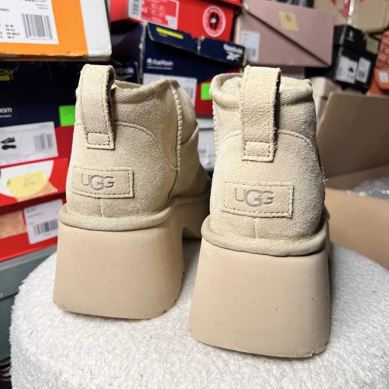 РОЗПРОДАЖ!!! Черевики UGG Classic Ultra Mini. Оригінал!!! Розмір 41. — фото 6