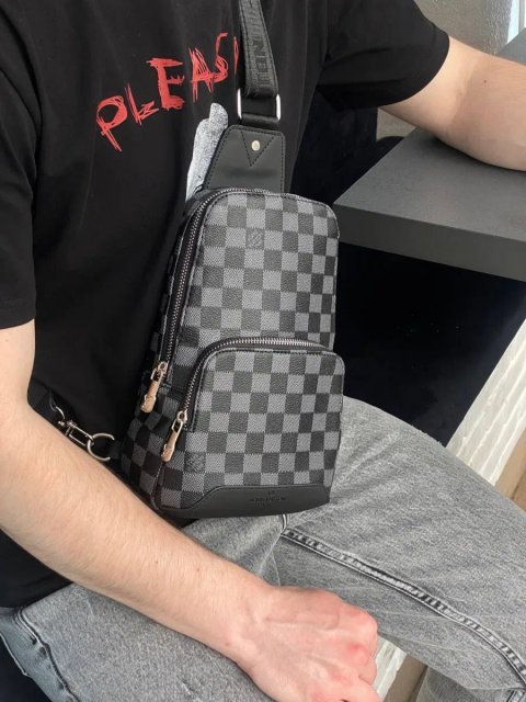 РОЗПРОДАЖ чоловіча сумка Louis Vuitton мужская сумка барсетка мессенджер через плечо слинг бананка клатч