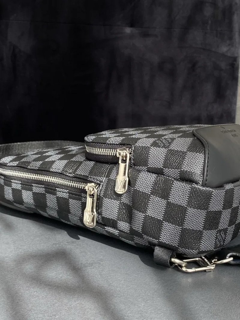 РОЗПРОДАЖ чоловіча сумка Louis Vuitton мужская сумка барсетка мессенджер через плечо слинг бананка клатч — фото 2