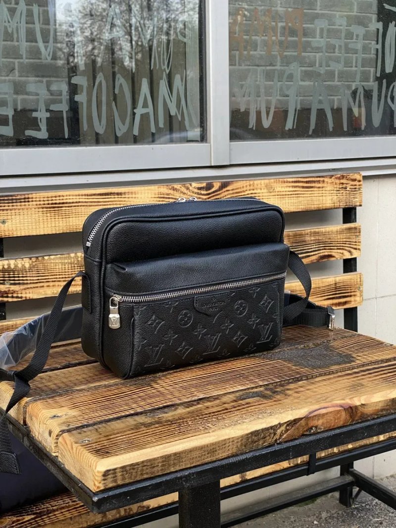 РОЗПРОДАЖ чоловіча сумка Louis Vuitton мужская сумка барсетка мессенджер клатч через плечо барсетка бананка — фото 3