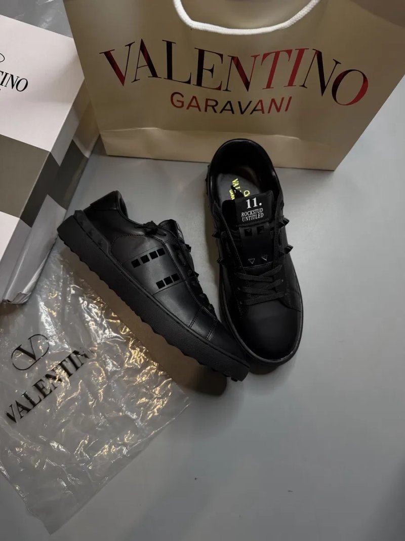 ‼️РОЗПРОДАЖ‼️Valentino Garavani sneakers / Valentino Garavani shoes / Valentino кросівки / кросівки Валентино Гаравані — фото 2