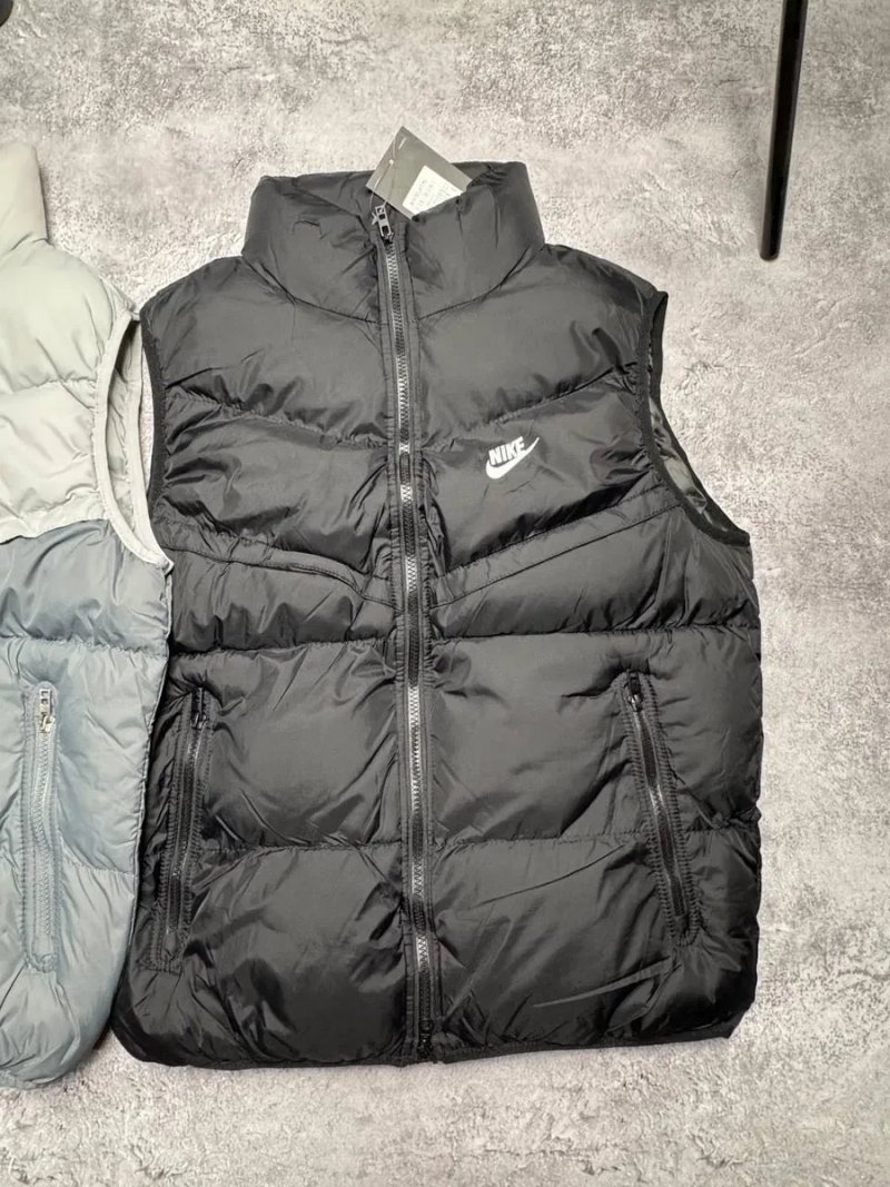 ‼️РОЗПРОДАЖ‼️ Жилетка Nike Storm-Fit — фото 3