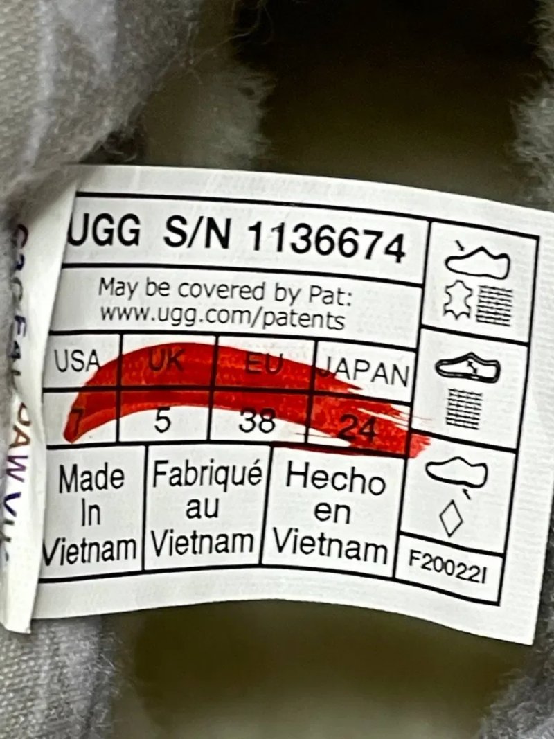 РОЗПРОДАЖ!!! Жіночі уггі UGG Classic mini. Оригінал!!! Розмір 38. — фото 4