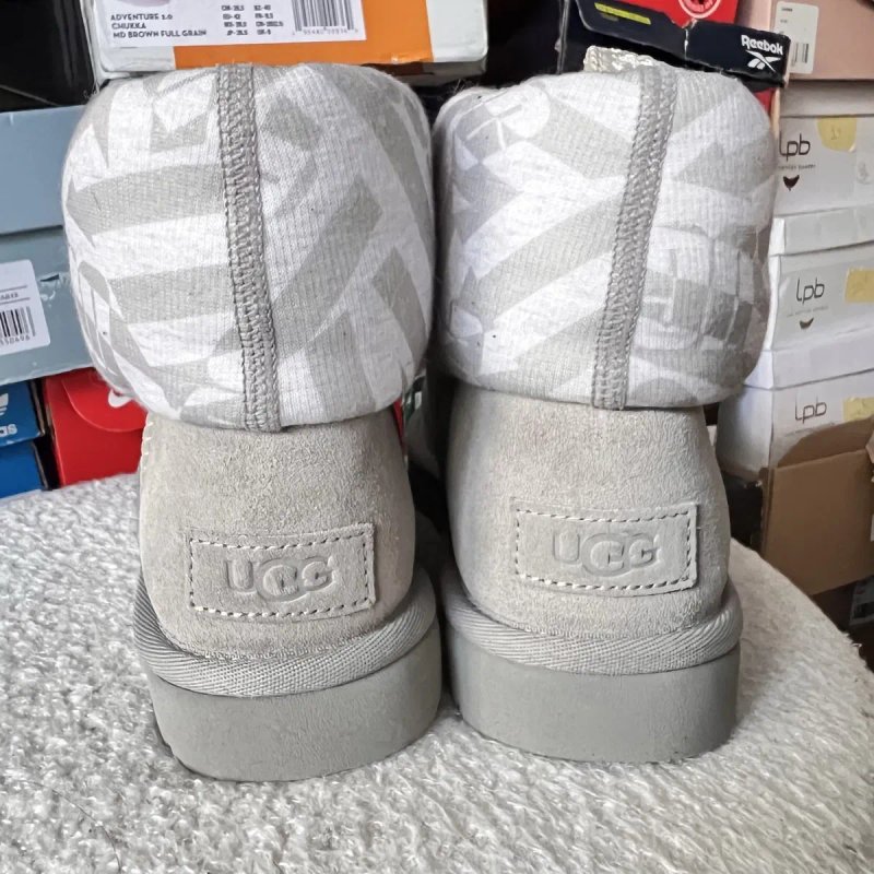 РОЗПРОДАЖ!!! Жіночі уггі UGG Classic mini. Оригінал!!! Розмір 38. — фото 6