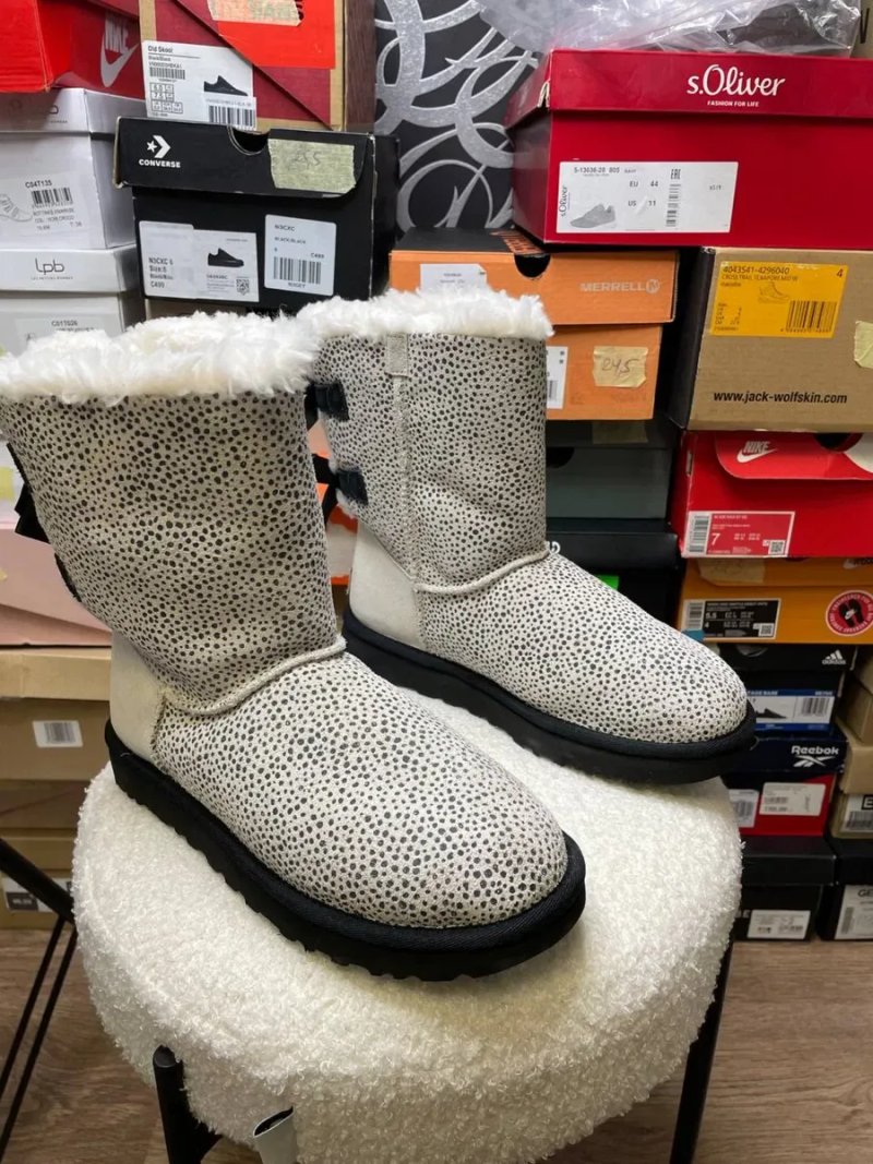 РОЗПРОДАЖ!!! Жіночі угі UGG Bailey Bow. Оригінал!!! Розмір 38. — фото 2