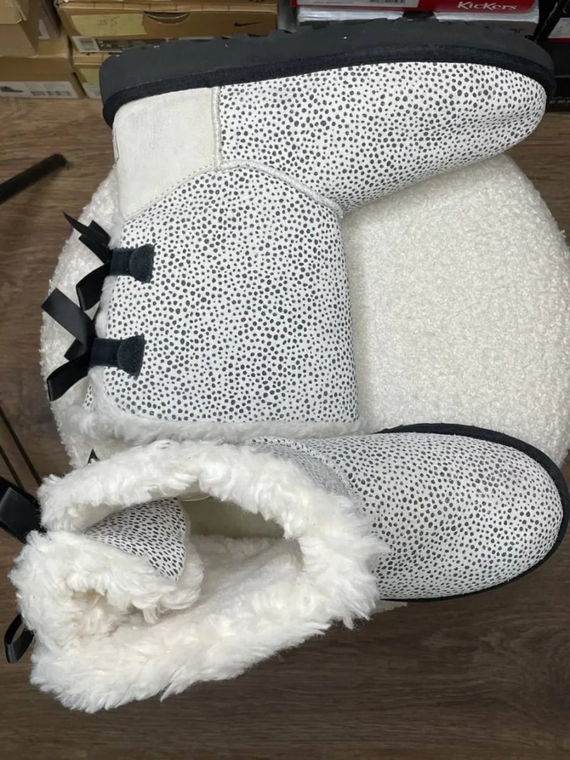 РОЗПРОДАЖ!!! Жіночі угі UGG Bailey Bow. Оригінал!!! Розмір 38. — фото 3