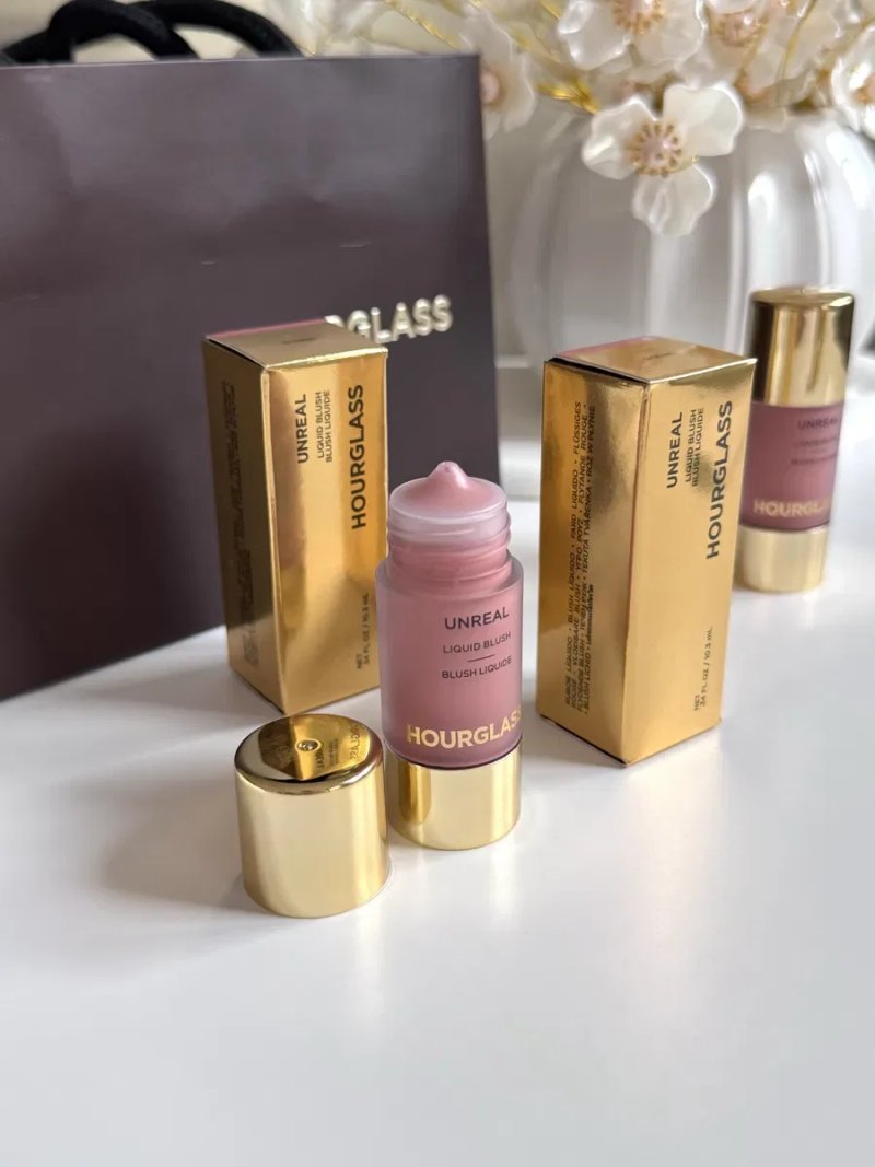 Рум'яна Hourglass Unreal Liquid Blush — фото 2