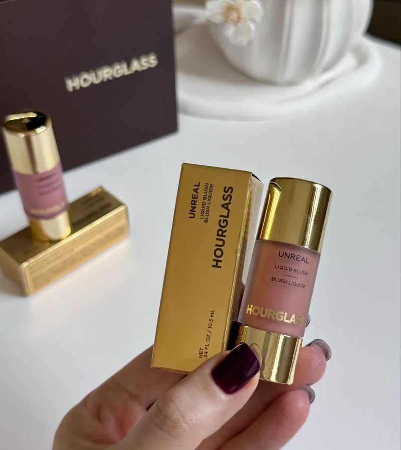 Рум'яна Hourglass Unreal Liquid Blush — фото 5
