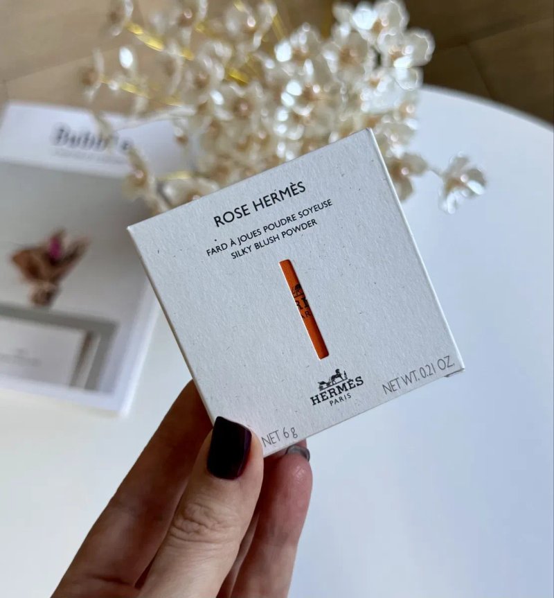 Румяна Hermès  Silky Blush Powder — фото 3