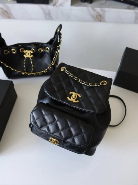 Рюкзак жіночий чорний натуральна шкіра шкіряний Chanel Two-Pocket Duma Backpack рюкзачок женский шанель кожаный сумка жіноча купити