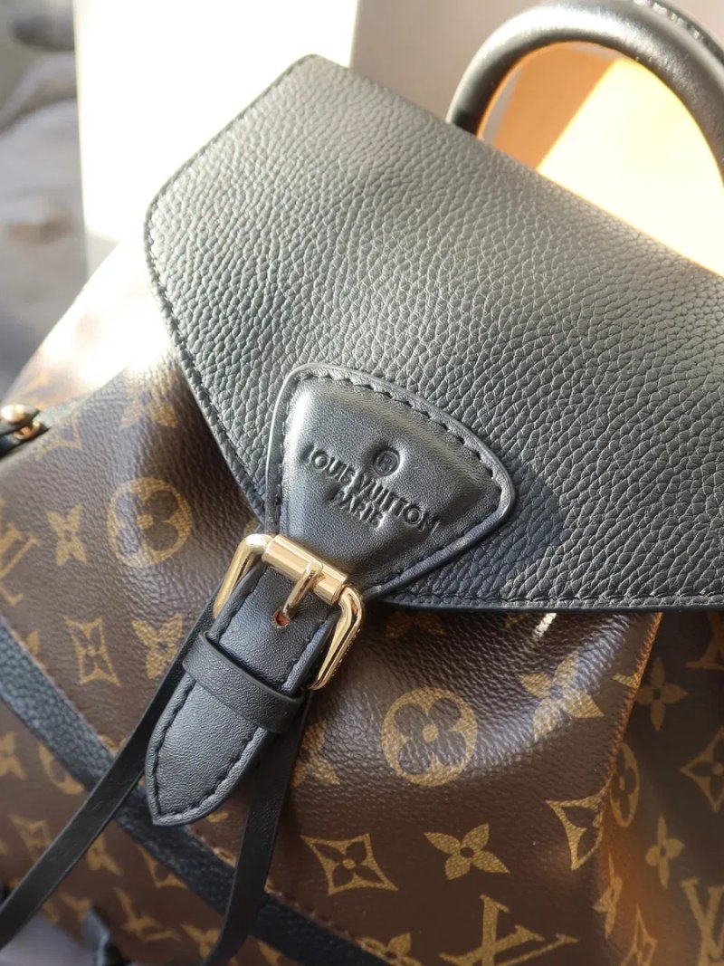 Рюкзак жіночий коричневий монограм Louis Vuitton луі вітон сумка жіноч — фото 3