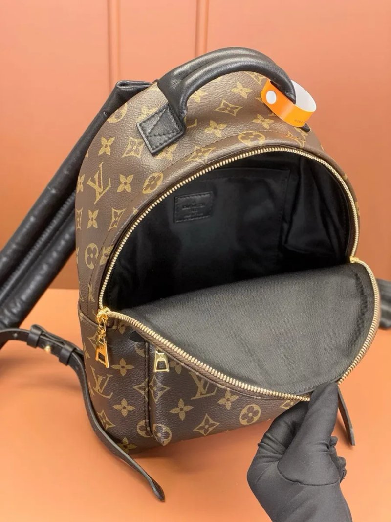 Рюкзак жіночий коричневий шкіряний натуральна шкіра Louis Vuitton Palm Springs medium size луи витон рюкзачок канва монограм женский натуральная кожа — фото 2