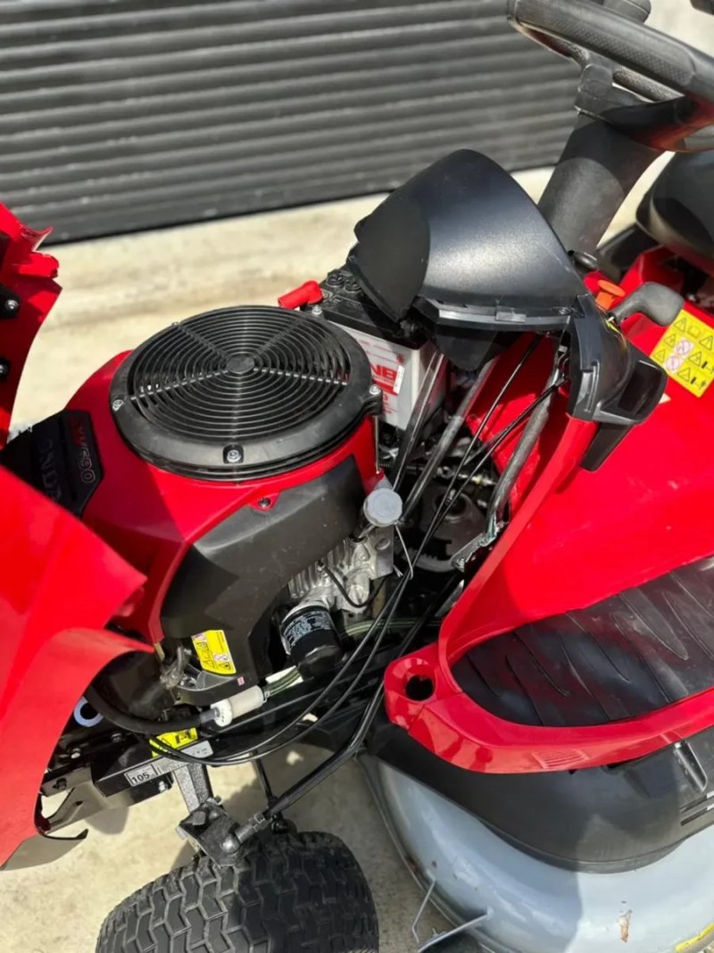 Садовий трактор Honda HF 2625 HTEH їздова газонокосарка райдер — фото 3