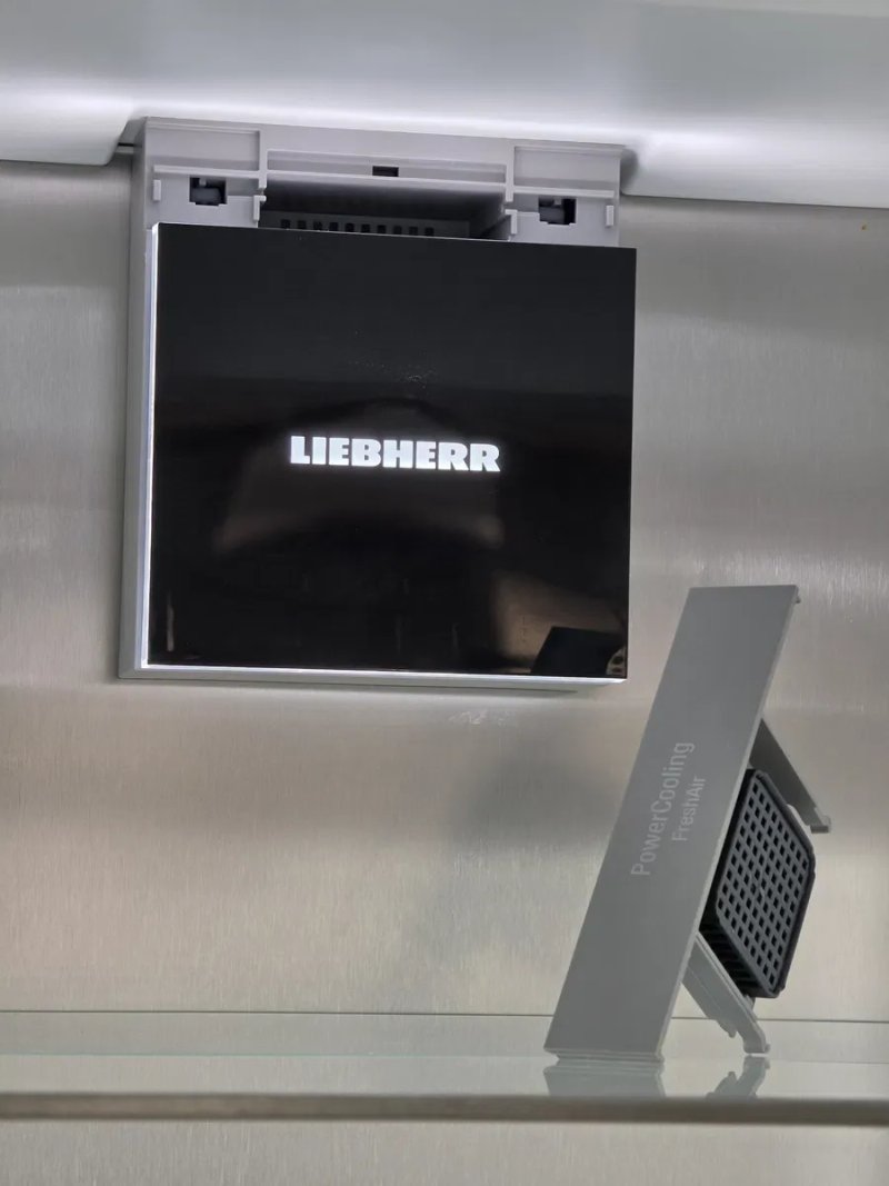 Самий Топовий Холодильник Liebherr CBNstc579i Льодогенератор Вода NoFrost BioFresh Пара  Вугільний фільтр 2024рік Хороший стан — фото 4