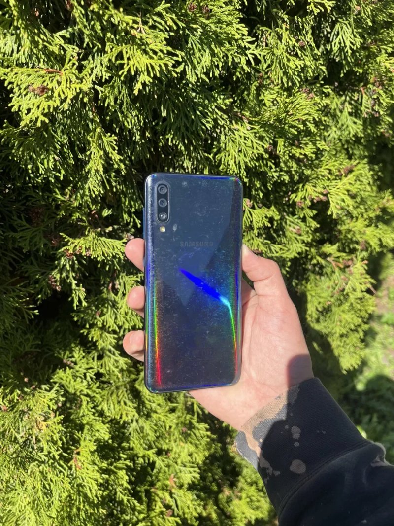 Samsung a50 4/128gb акумулятор тримає дуже добре — фото 3
