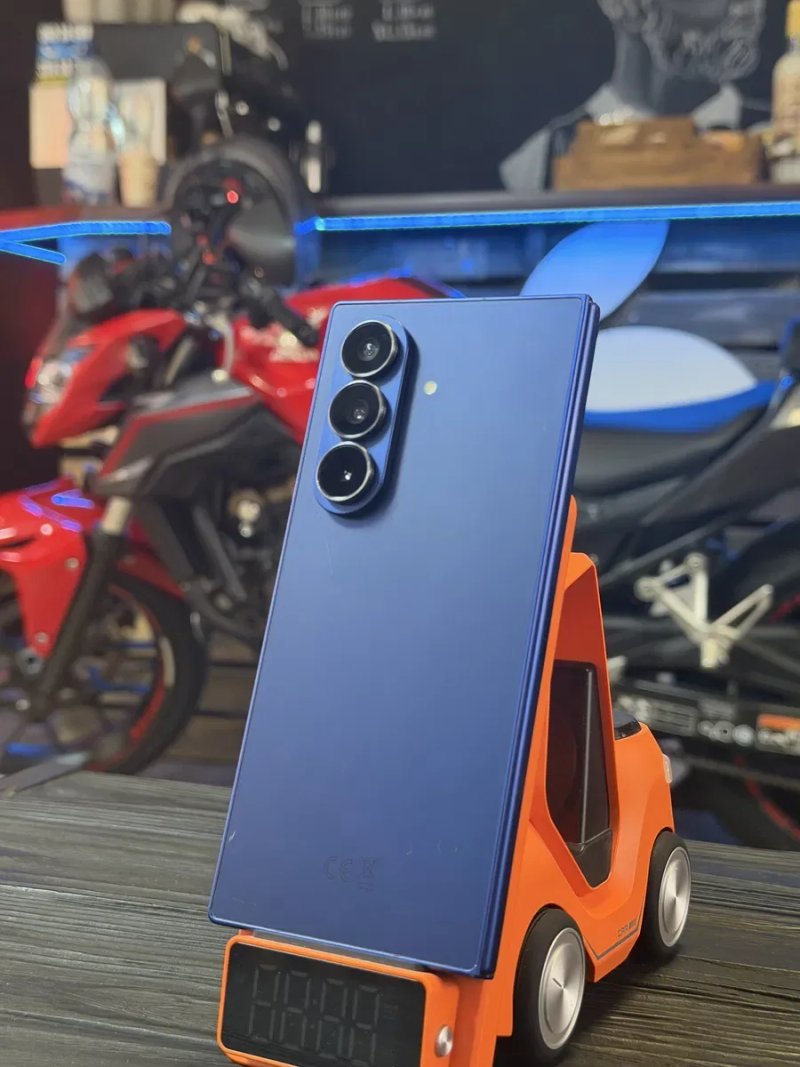Samsung Fold 7 512 Gb Европа — фото 2
