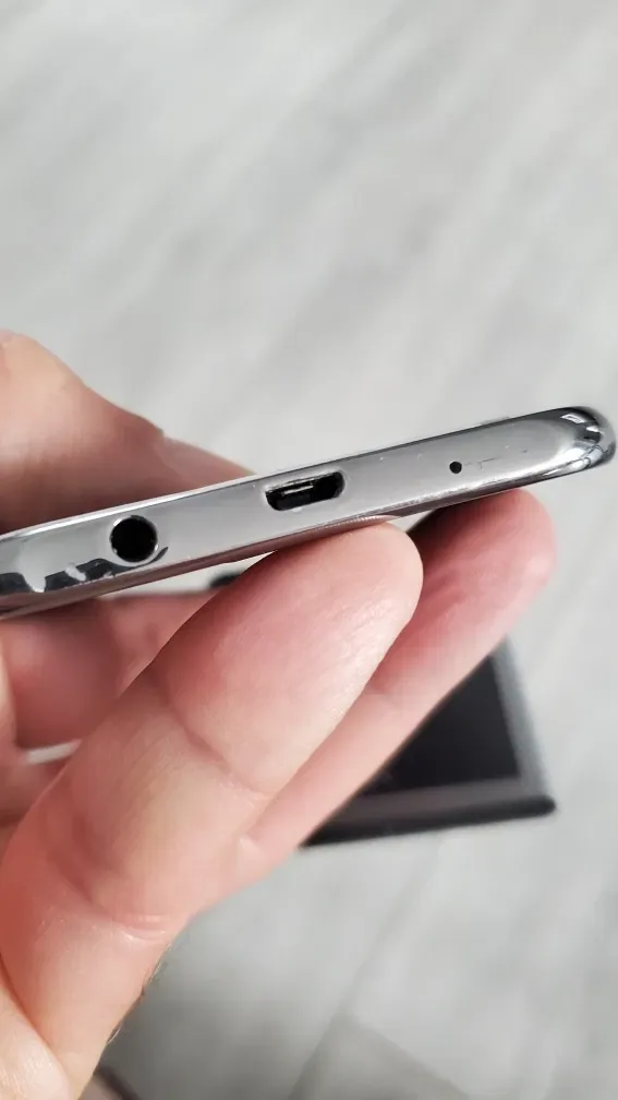 Samsung  galaxy j5  a7.  Honor 3шт. — фото 8