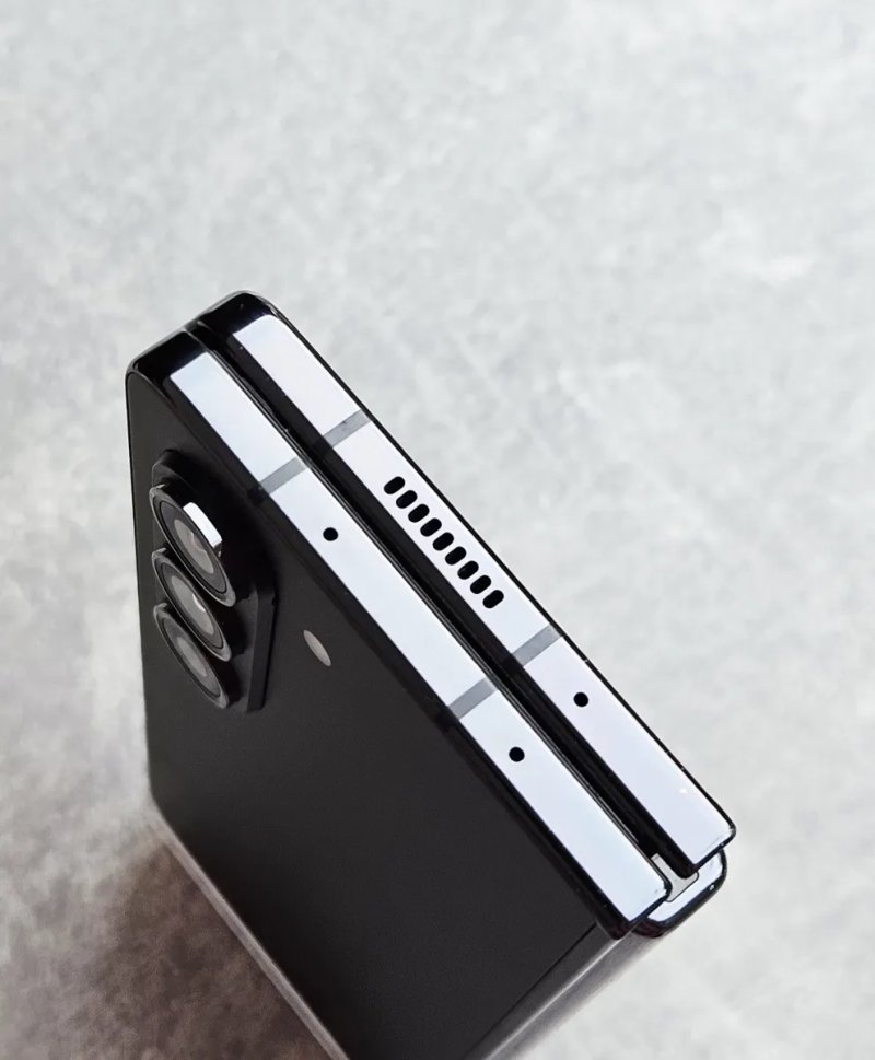 Samsung Galaxy Z FOLD 5 512Gb Phantom Black. 2 фізичні сім та eSIM. АКБ 99% (135 циклів) — фото 4