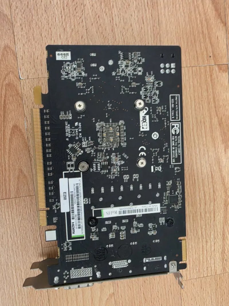 Sapphire Radeon R7 260x  1gb 128bit GDDR5 Відеокарта стан гарний — фото 6