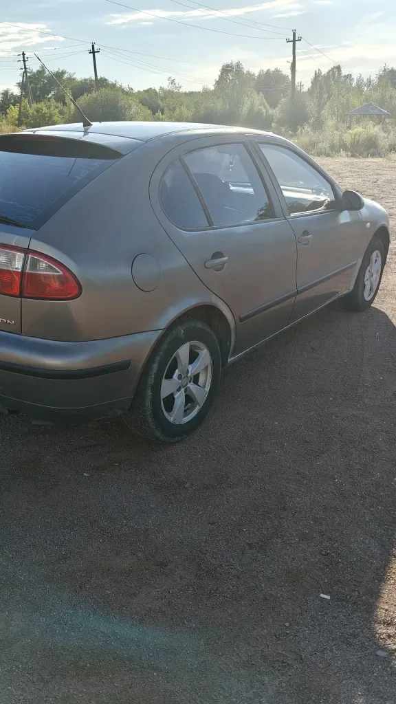 SEAT LEON в хорошому стані — фото 3