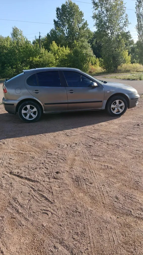 SEAT LEON в хорошому стані — фото 4