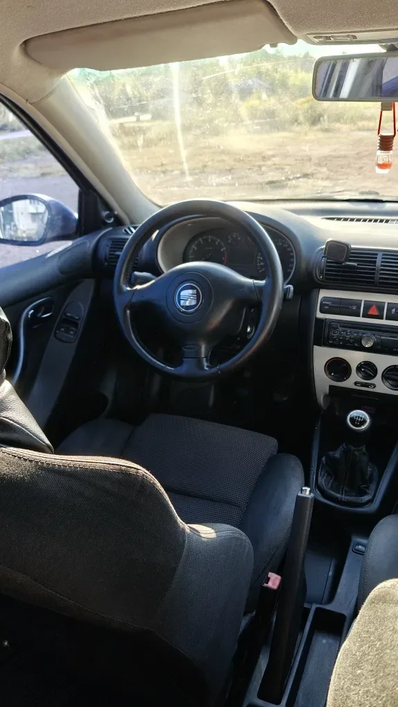 SEAT LEON в хорошому стані — фото 6