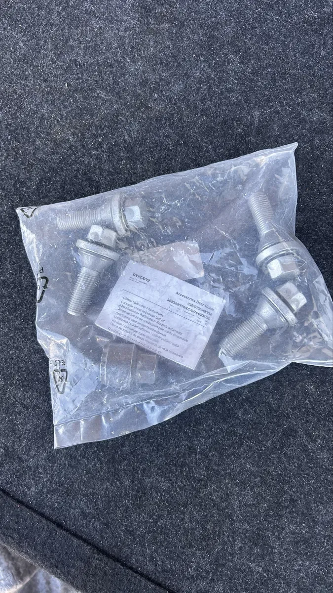Секретні болти,секретки Volvo Xc60,Xc90,S60,S80/V70,c30/c70/v40/v50 — фото 2