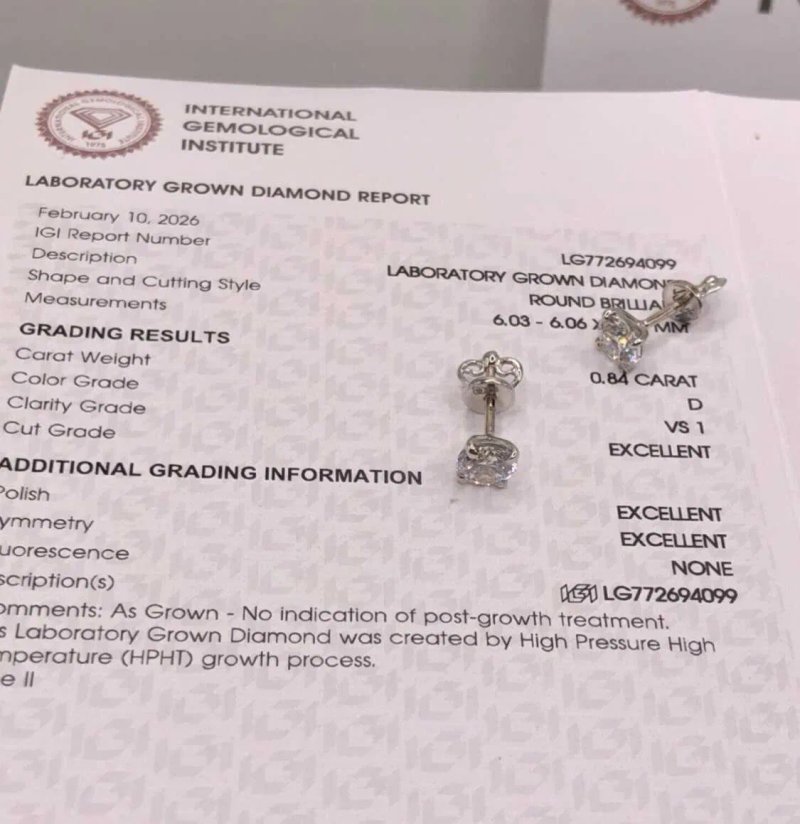 Серьги(гвоздики) белое золото бриллианты 1.67ct диаметр по 6 мм сертификат — фото 2