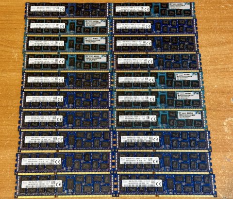 Серверна пам'ять DDR3 16Gb PC3-12800 ECC REG 1600 Mhz 170шт