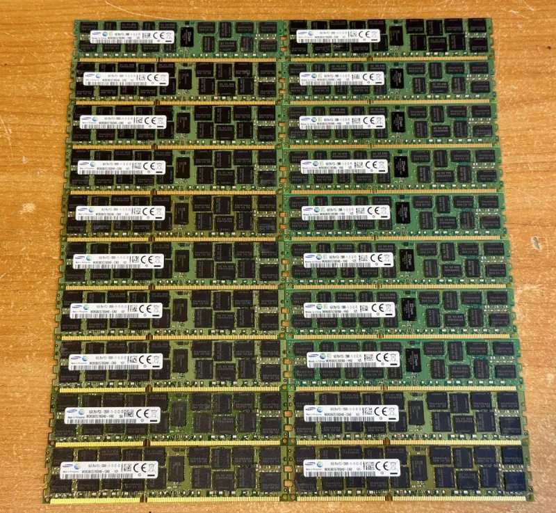 Серверна пам'ять DDR3 16Gb PC3-12800 ECC REG 1600 Mhz 170шт — фото 3
