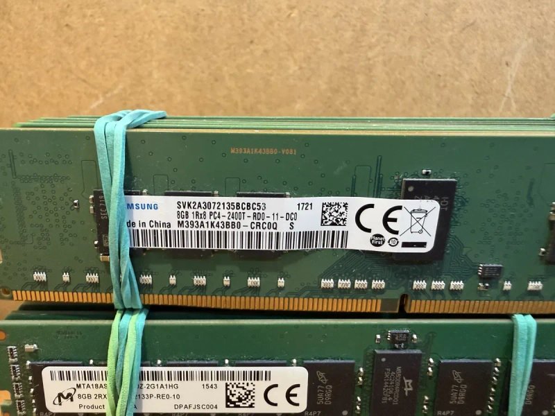 Серверна пам'ять DDR4 8Gb PC4-2133P/2400T/2666V ECC REG 2133 Mhz/ 2400 Mhz/ 2666 Mhz — фото 2