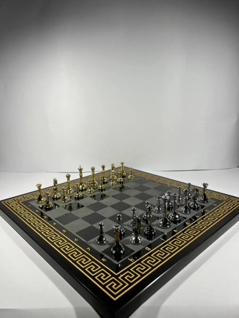 Шахмати ручної роботи з каменю