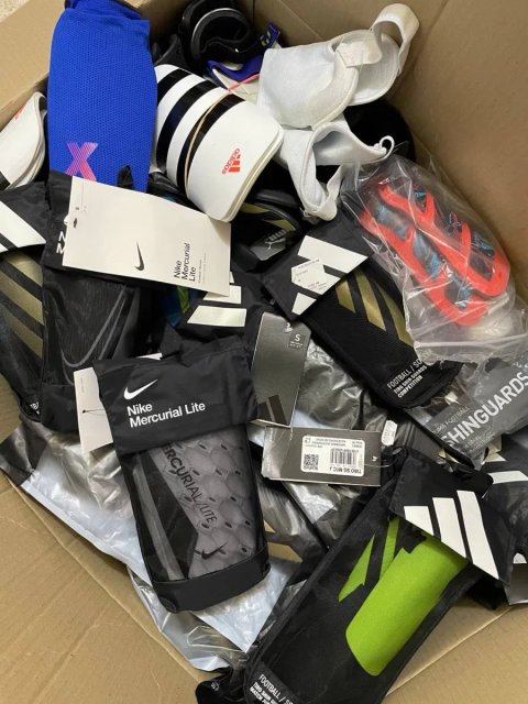 Щитки футбольні adidas nike puma опт оптом