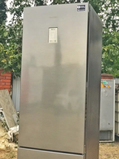 Шикарний холодильник Samsung no Frost, 200 см, сірий, з Німеччини