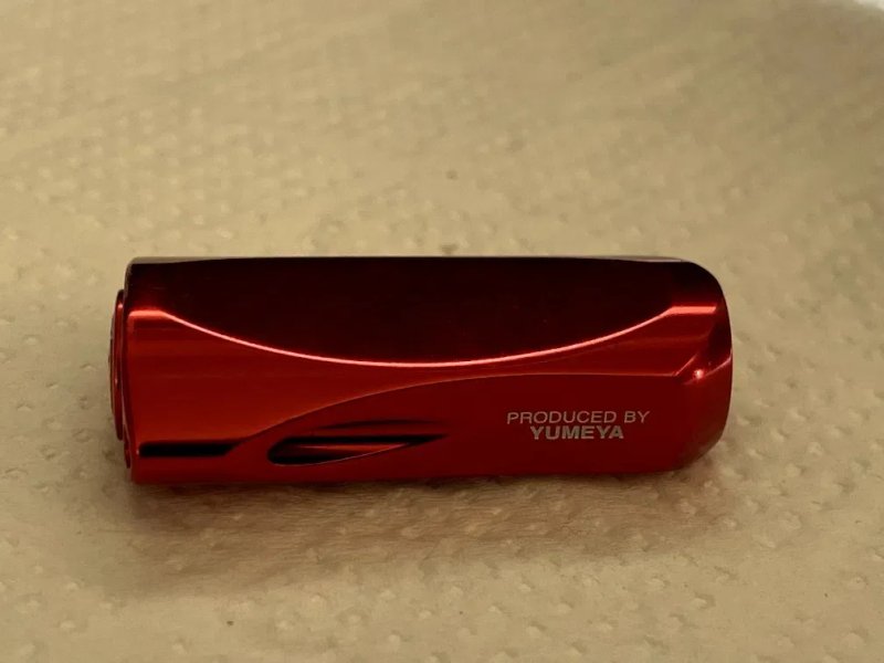 Shimano Yumeya Aluminum Sensitive Knob RedПреміальний алюмінієвий кноб від тюнінг-ательє Yumeya у насиченому червоному кольорі — фото 3