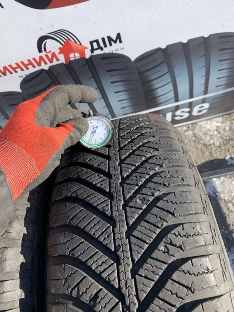 Шини 195/65 R15 Goodyear всесезон 2022р зима 6,7мм — фото 4