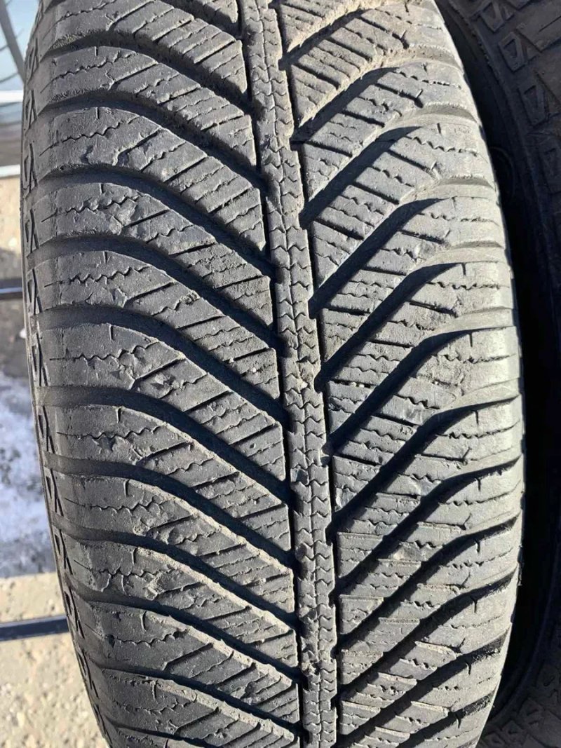 Шини 195/65 R15 Goodyear всесезон 2022р зима 6,7мм — фото 8
